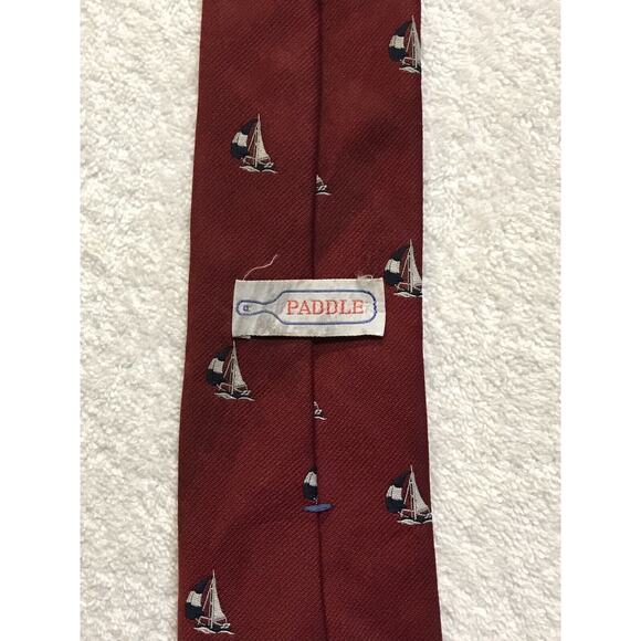 Paddle Sailboats Red Mens Vintage Novelty Tie Necktie 100% Polyester - Picture 4 of 6